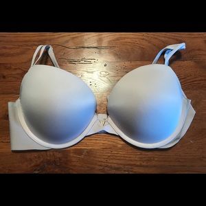 Victoria’s Secret bra